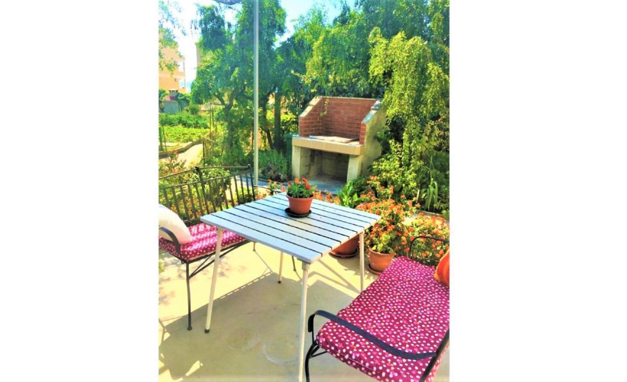 Apartments Garden House Podgora Exterior photo