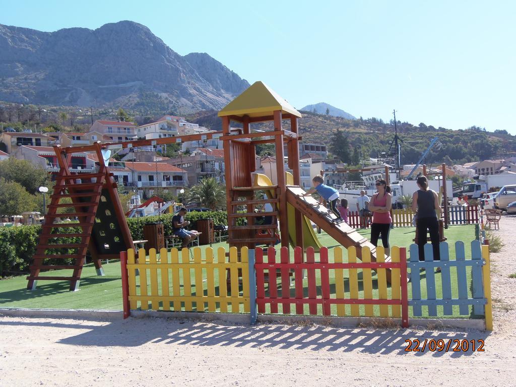 Apartments Garden House Podgora Exterior photo
