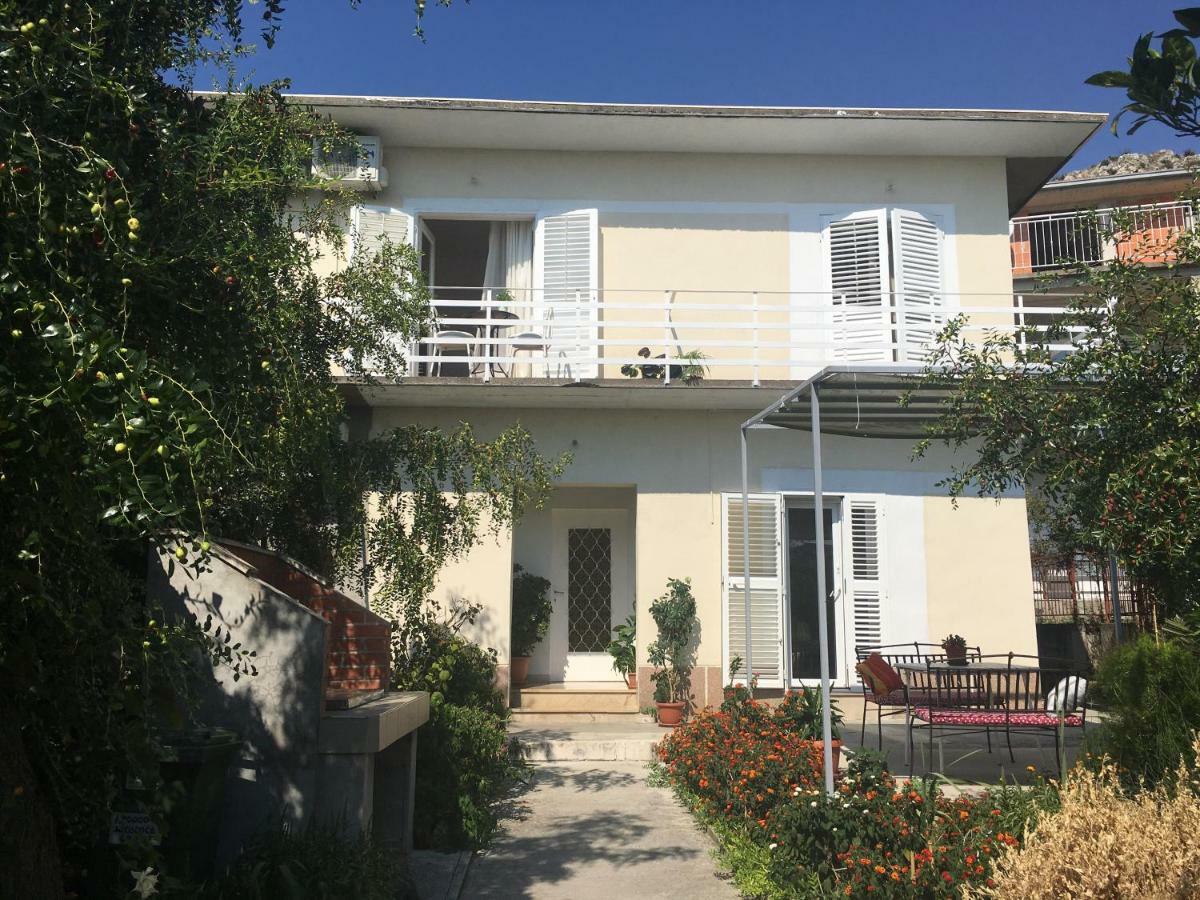 Apartments Garden House Podgora Exterior photo